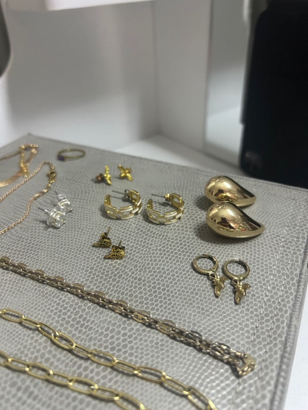 Mixed Jewelry Bundle - Picture 3 of 5